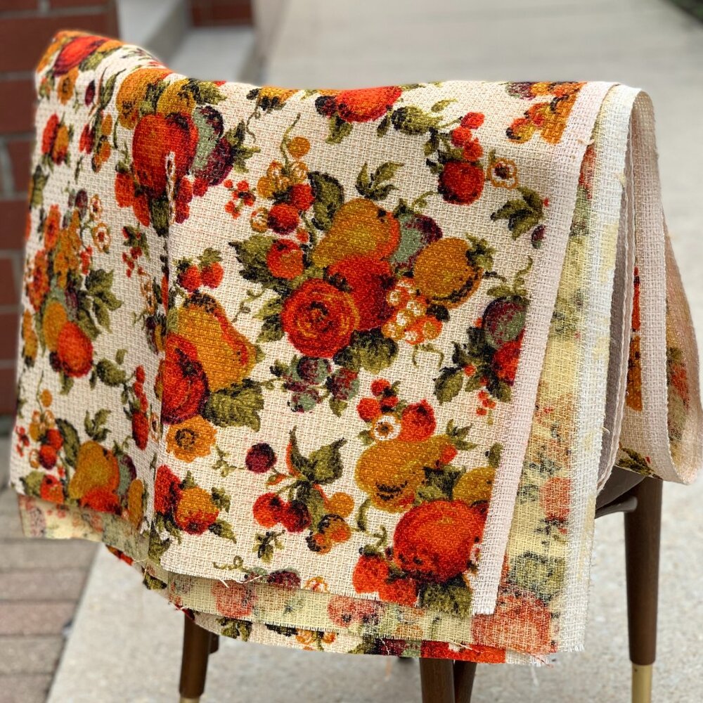 Floral Upholstery Burlap Cut Fabric, MCM Vintage - Picture 3 of 14